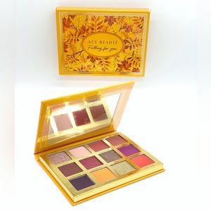 ACE BEAUTÈ Falling For You Palette